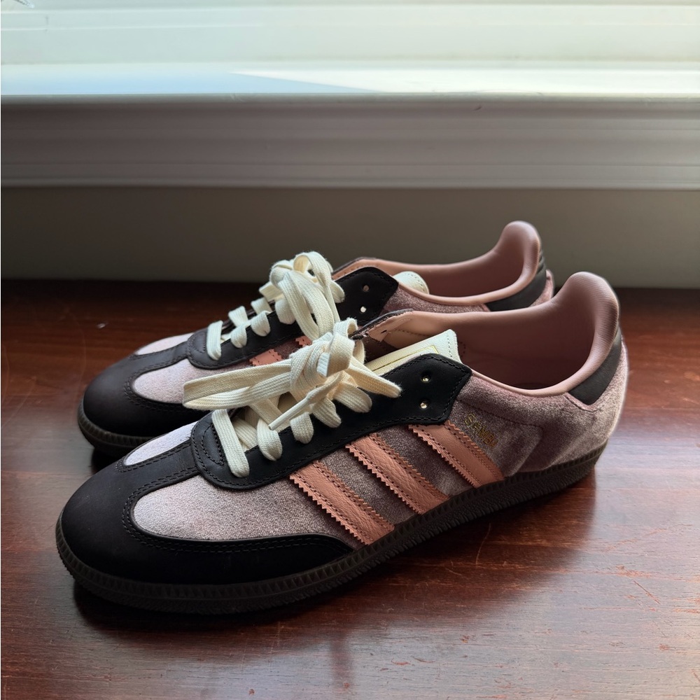Adidas sambas